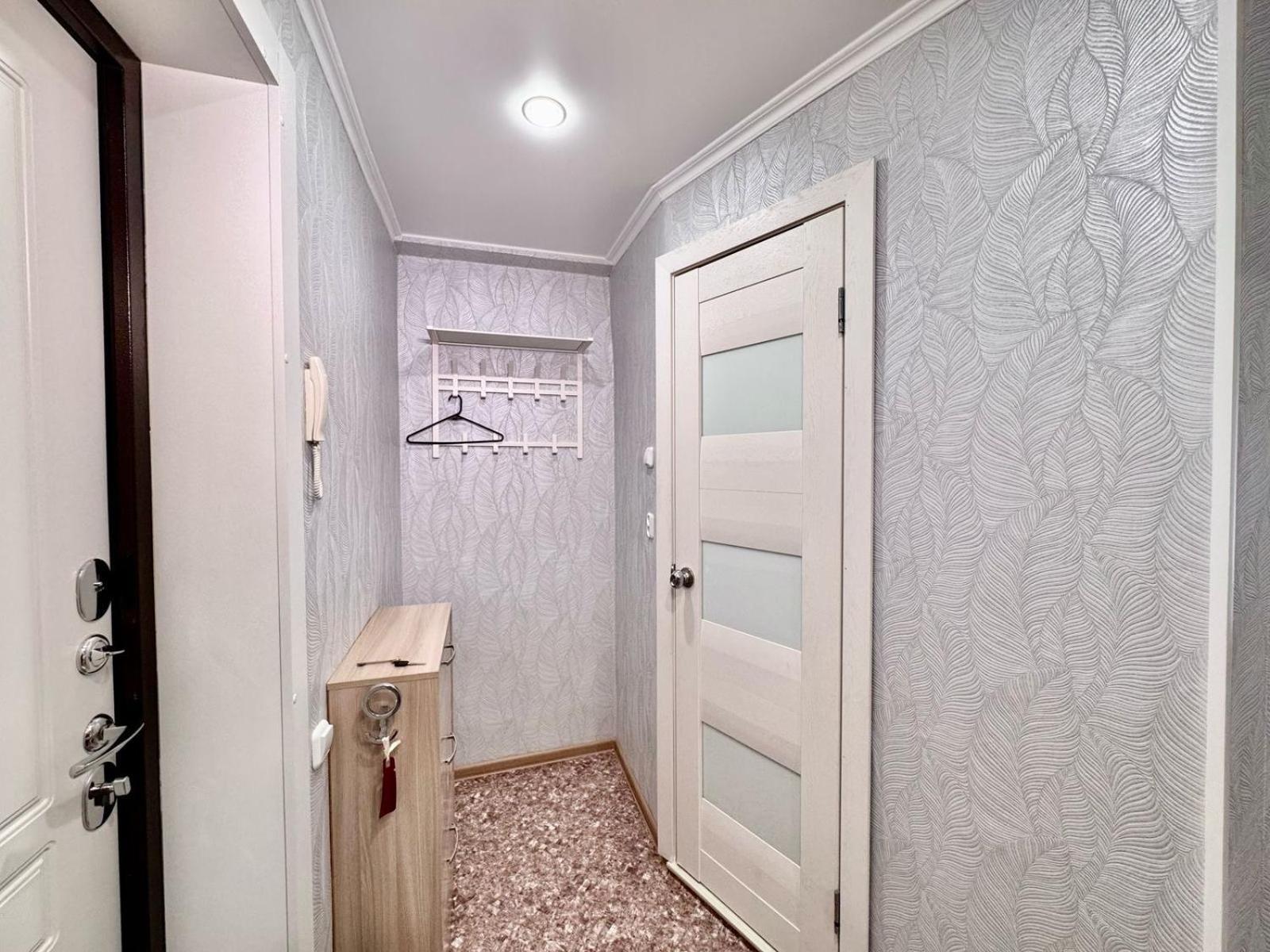 В Центре Павлодара Светлая Квартира Exterior photo